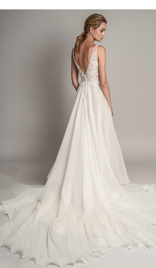 Robe longue en dentelle à col en V profond pour femme, robe de mariée simple en pelouse