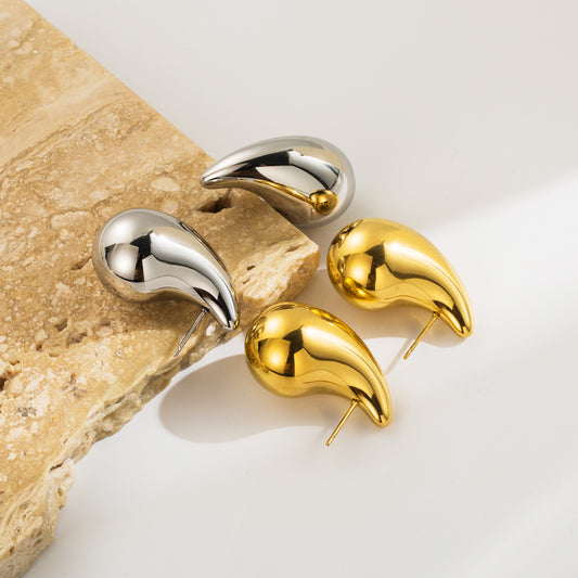 Collier pendentif de style haut de gamme en acier inoxydable