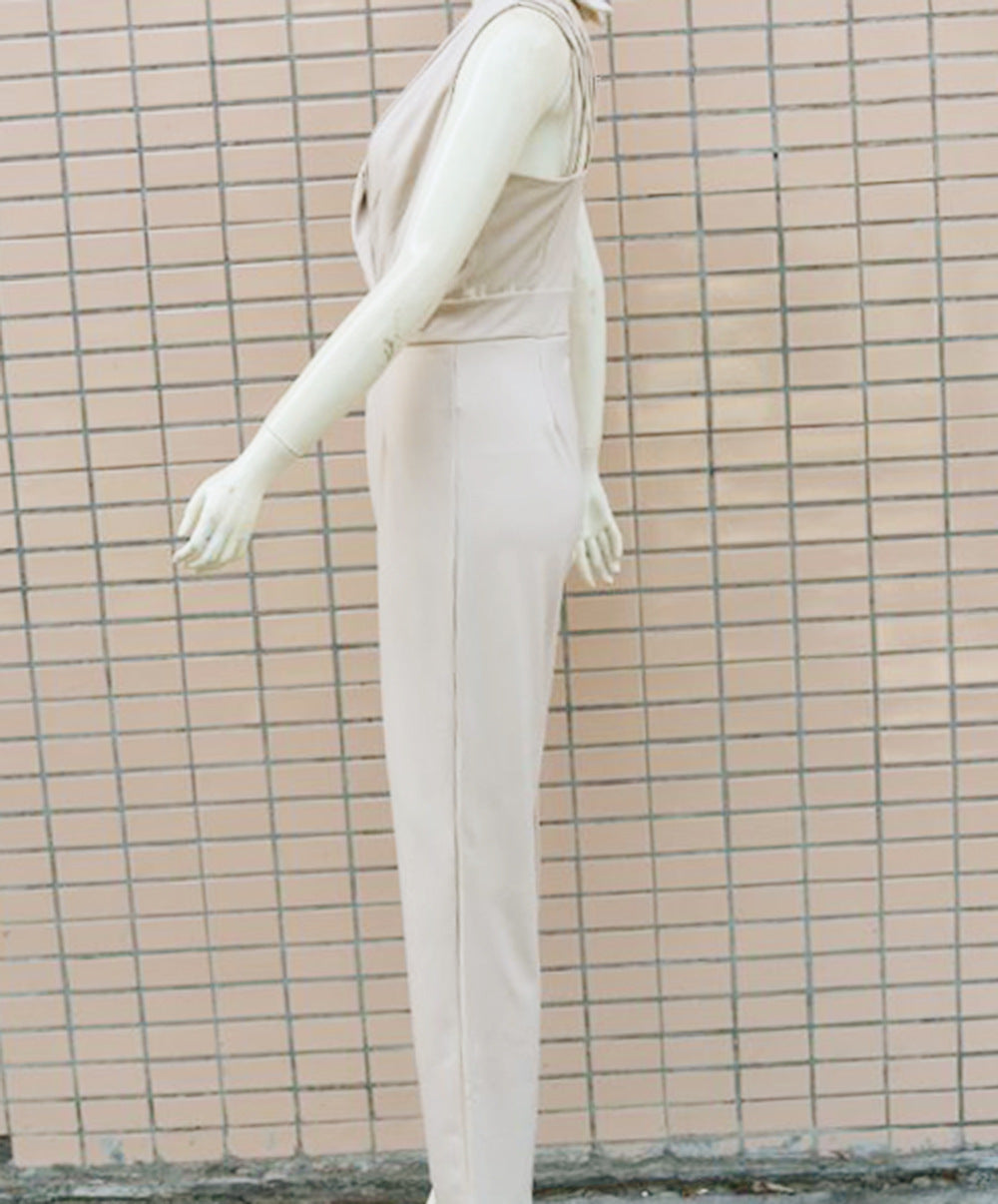 Combinaison d'été pour femmes de couleur unie ajustée et sans dos à la mode