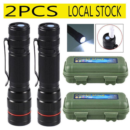 Lampe de poche LED rechargeable 3 modes torche zoomable câble USB