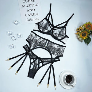 Ensemble trois pièces en dentelle et maille à imprimé floral pour femmes