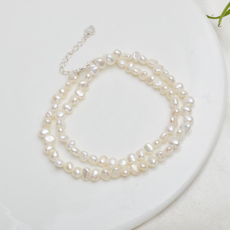 Collier ras du cou en perles en argent