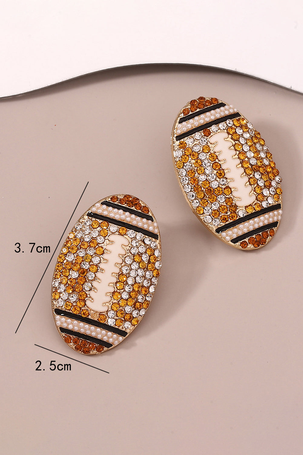 Boucles d'oreilles en or avec strass pour le match de football de rugby