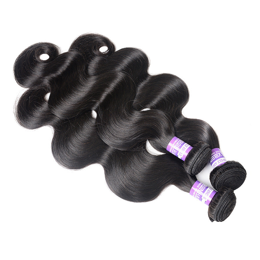 Tissage de cheveux longs ondulés