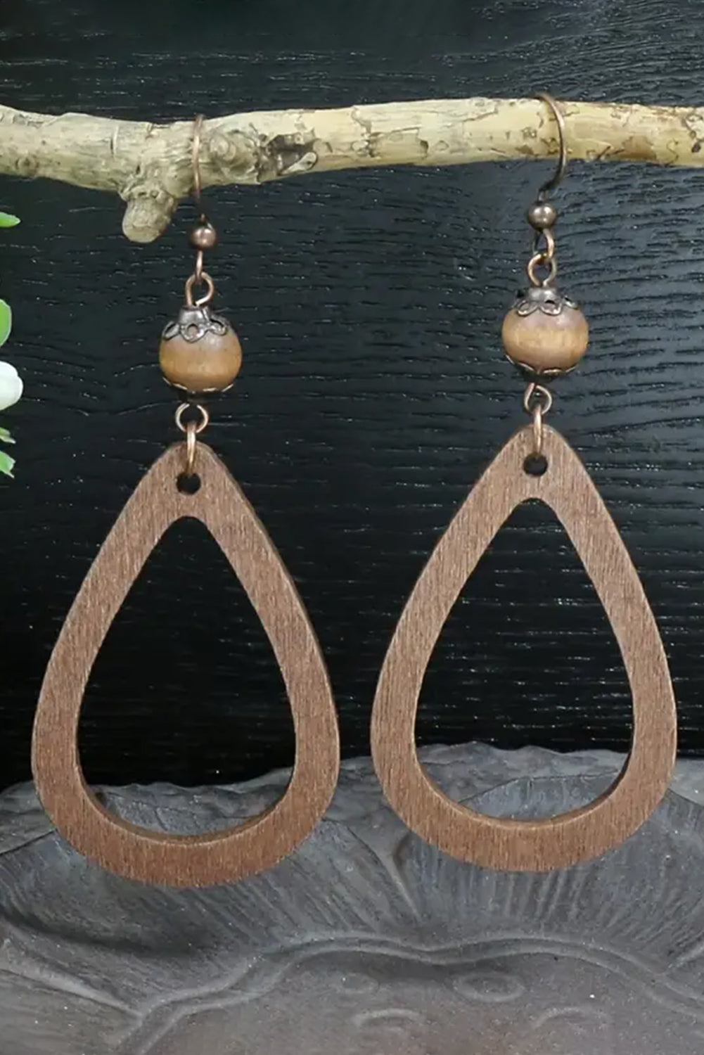 Boucles d'oreilles en forme de goutte d'eau en bois vintage marron