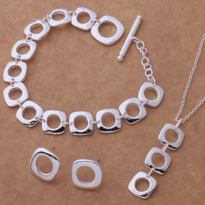 Bracelet carré boucle d'oreille et collier
