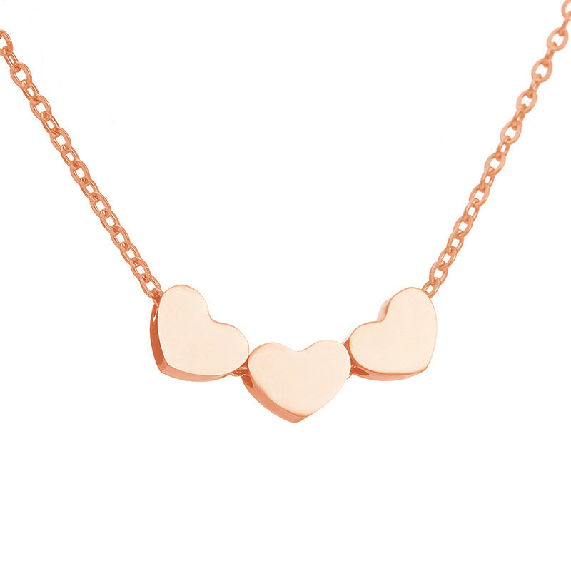 Collier en acier inoxydable avec pendentif en forme de cœur