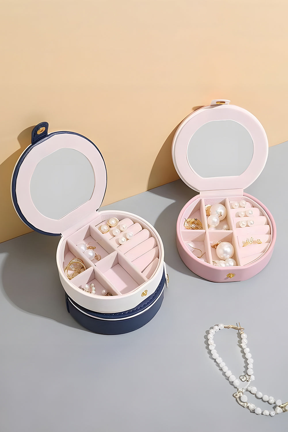 Mallette d'organisation pour bijoux rose pâle avec miroir