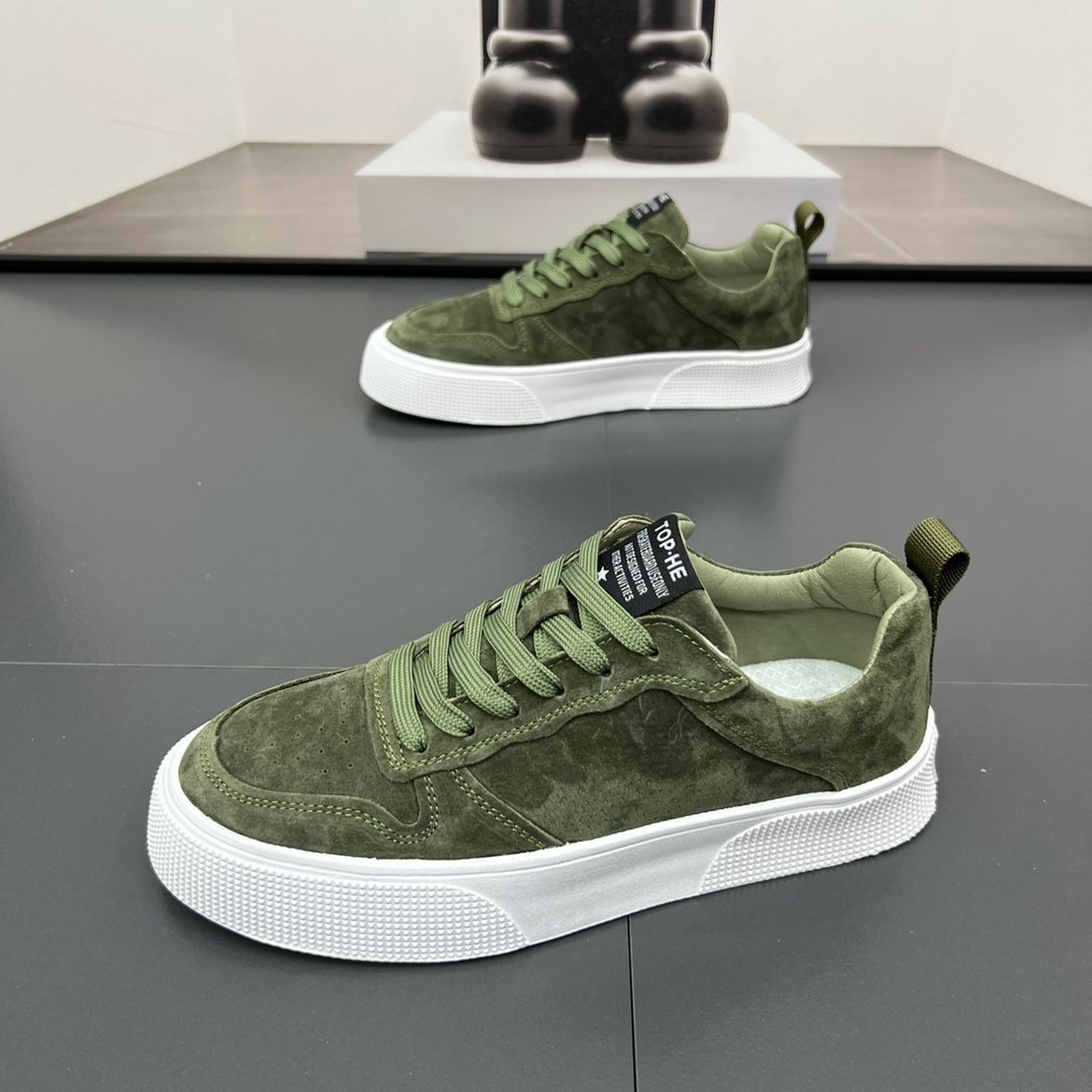 Chaussures homme tendance – Légères, casual, sport, semelle souple, confortables