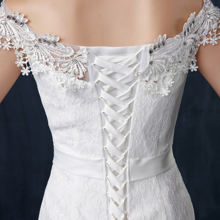 Robe de mariée queue de poisson, robe de mariée à un mot, épaule mince, amincissante, petite robe de mariée traînante en studio