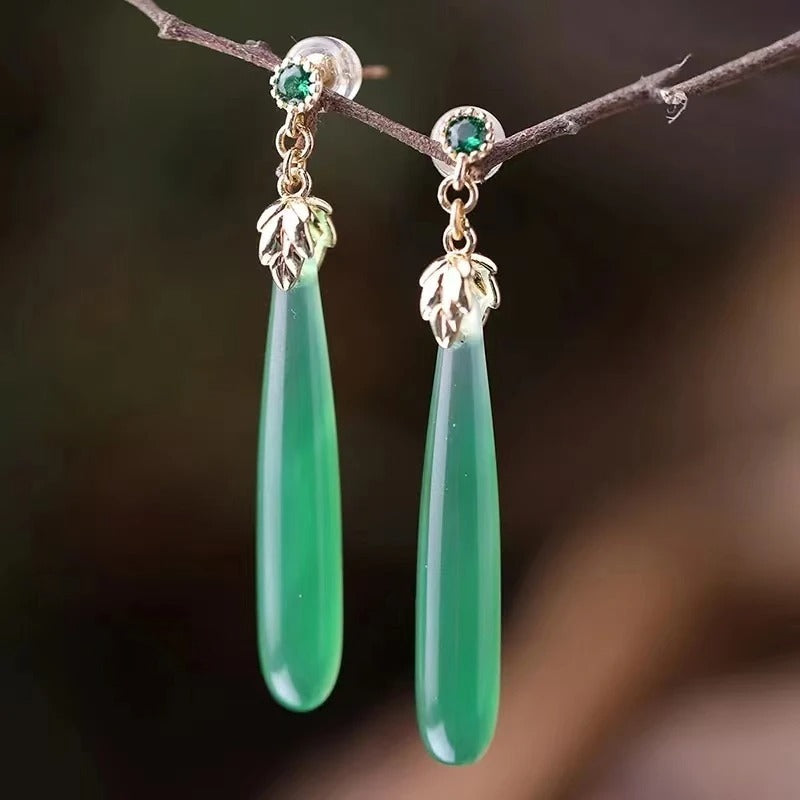 Boucles d'oreilles à tige en agate verte et calcédoine