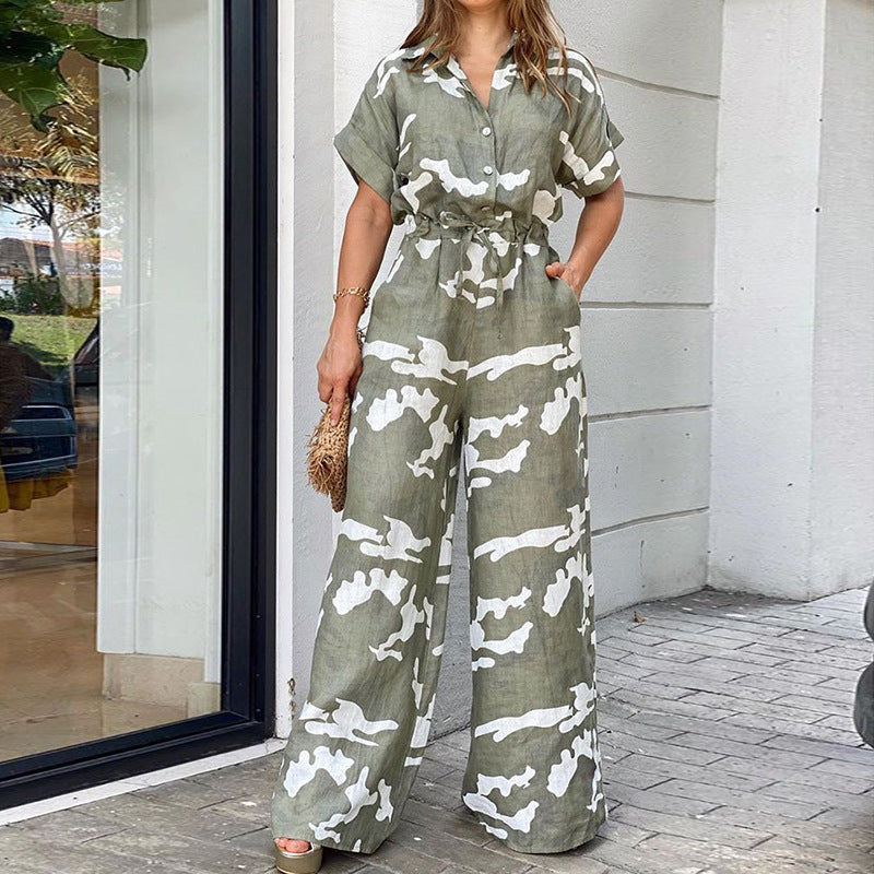 Combinaison à lacets avec boutons et col polo à la mode