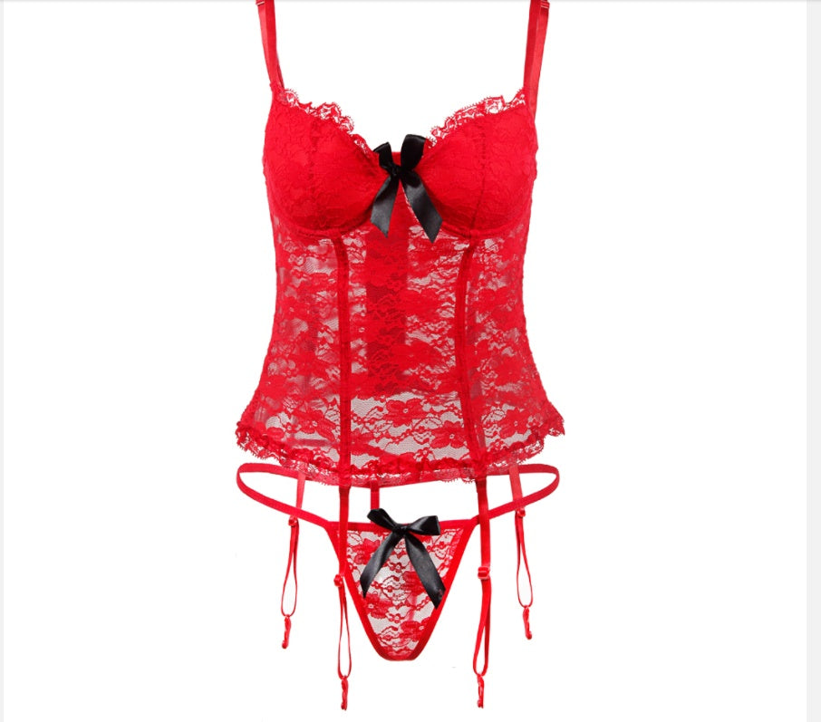 Ensemble de sous-vêtements avec jaretelles et string