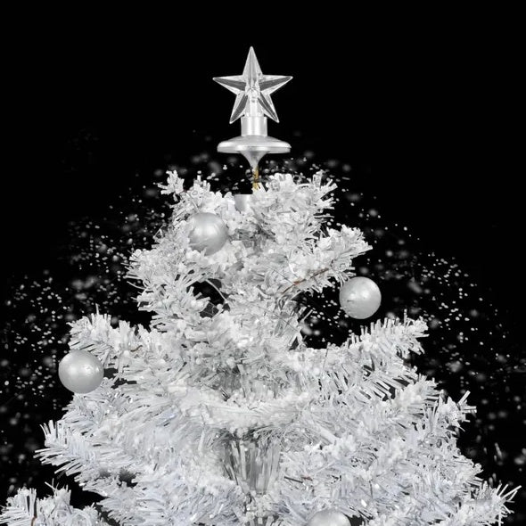 Décoration de noël. Arbre de Noël neigeux avec base de parapluie blanc