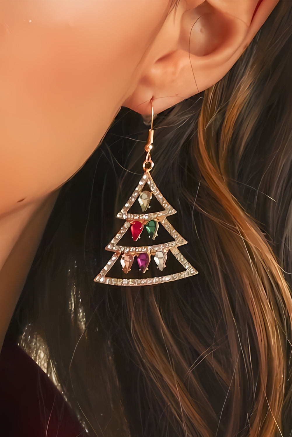 Boucles d'oreilles à crochets en strass avec décor en pierres précieuses en forme d'arbre de Noël