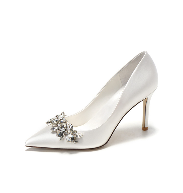 Chaussures de Mariée – Satin Champagne, Cristal & Talon Aiguille