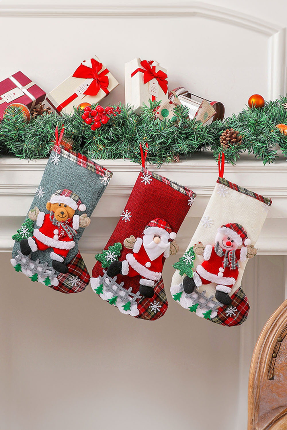 Chaussette de Noël rouge flamboyant pour décoration de la maison