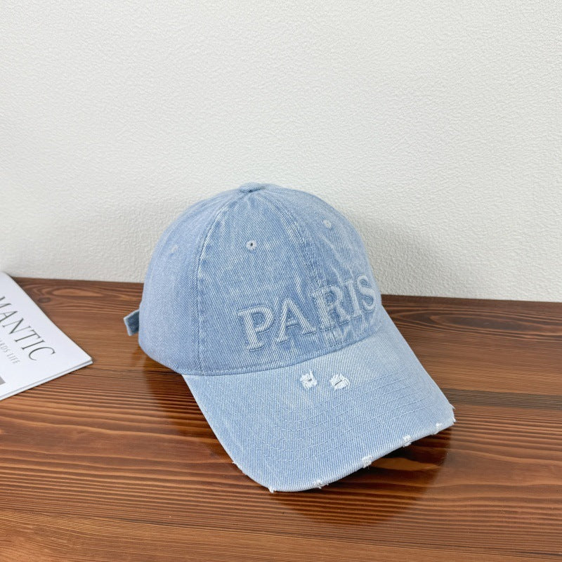 Casquette de baseball en denim délavé avec trou et visière