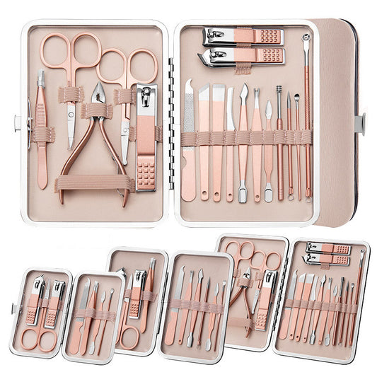 Ensemble d'outils: ciseaux professionnels, coupe-ongles, cure oreille et peau morte .Pinces pédicure