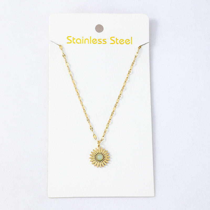 Petit collier soleil en acier inoxydable tendance or titane