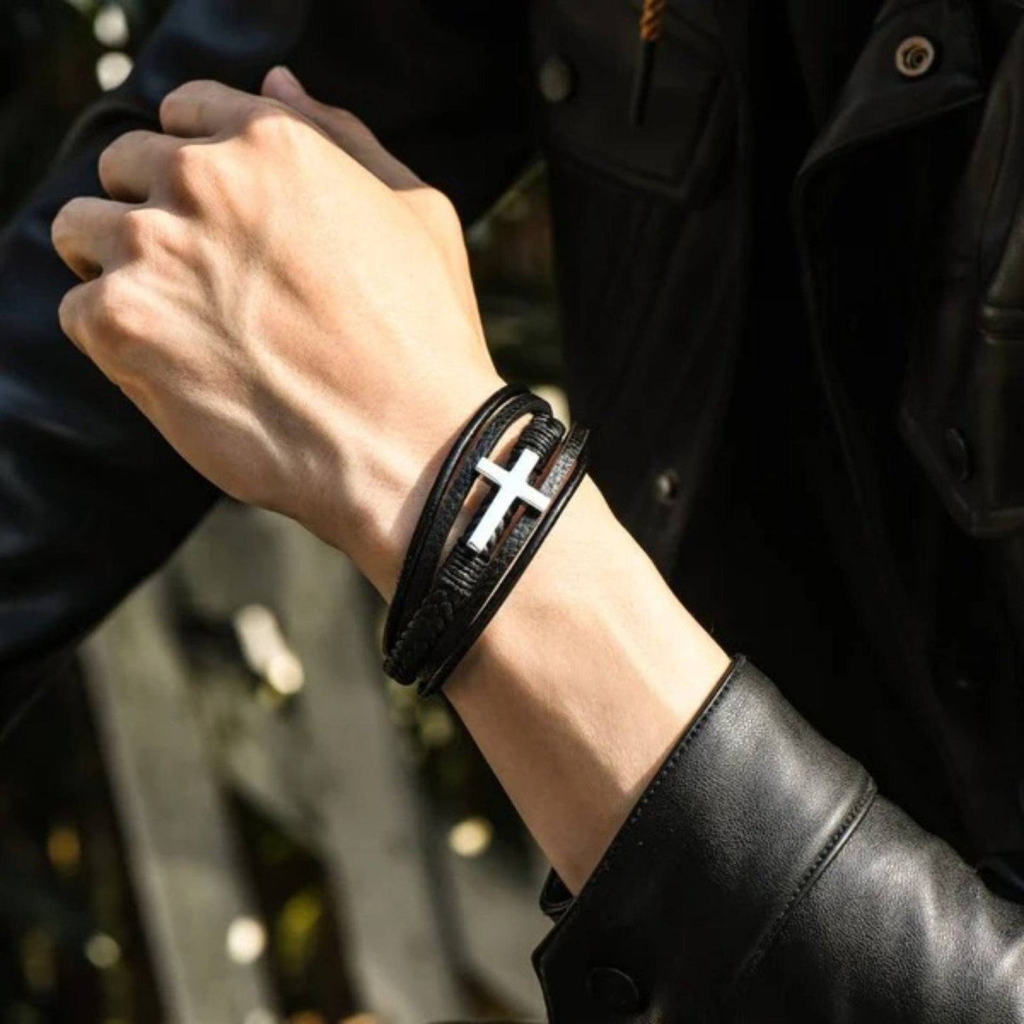Bracelet de mode avec croix en acier inoxydable pour homme