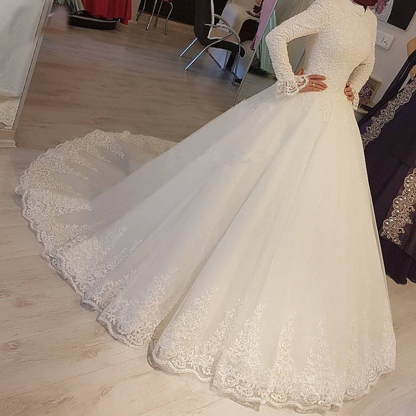 Robe de mariée musulmane à perles