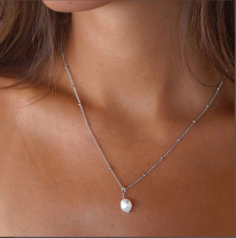 Collier de perles à pendentifs pour femme, léger, luxueux