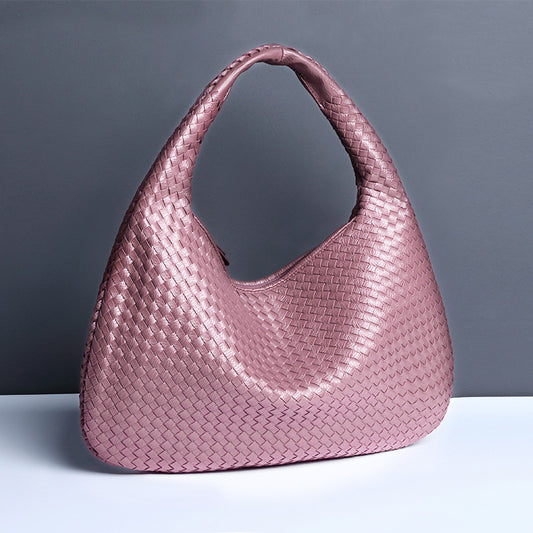 Sac Croissant Tissé à la Main – Élégance Mode & Porté Épaule