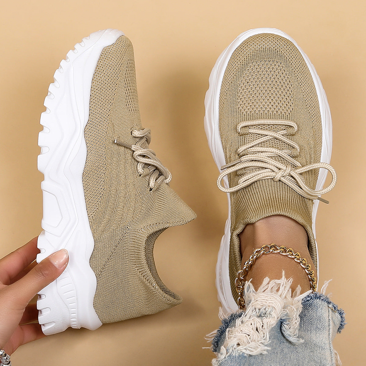 Chaussures Femme Sport – Respirantes, Tissage Flyknit & Faciles à Enfiler
