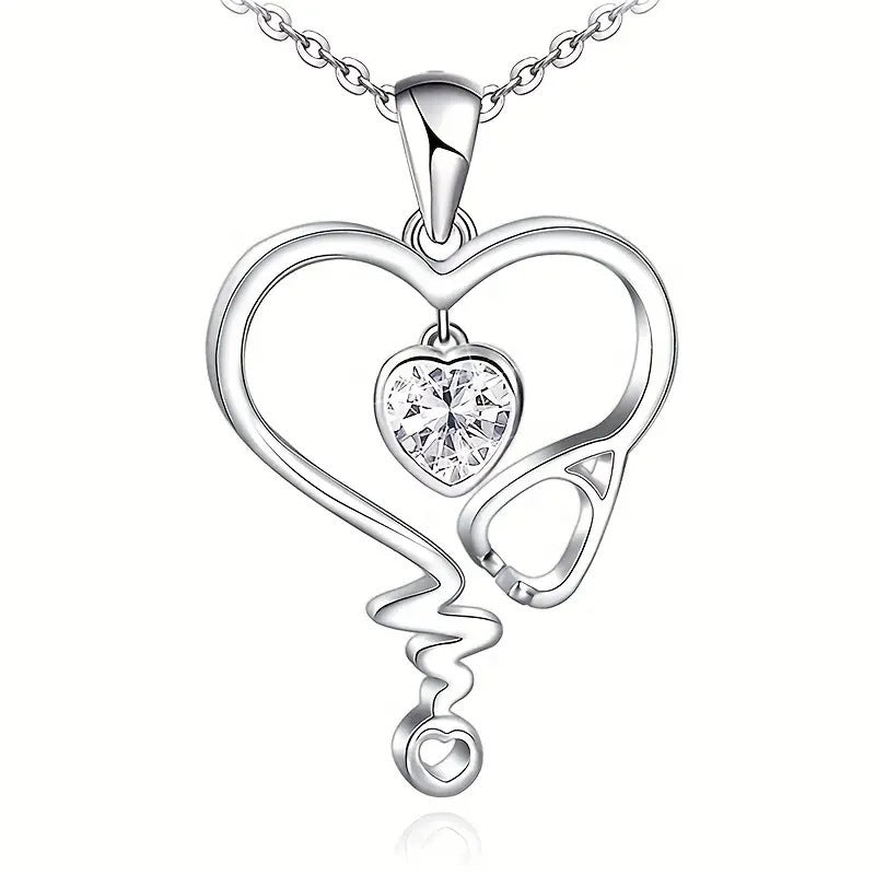 Collier exquis en forme de cœur pour femme