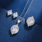 Boucles d'oreilles à pendentif en zircon (trois pièces). Accessoires de beauté pour femmes