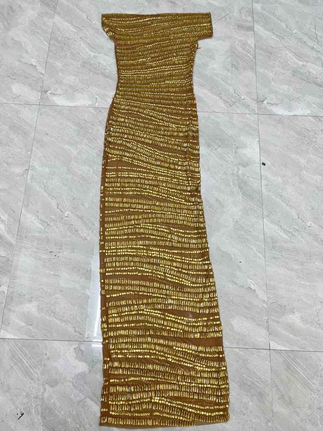 Robe de soirée sexy et luxueuse avec strass brillants