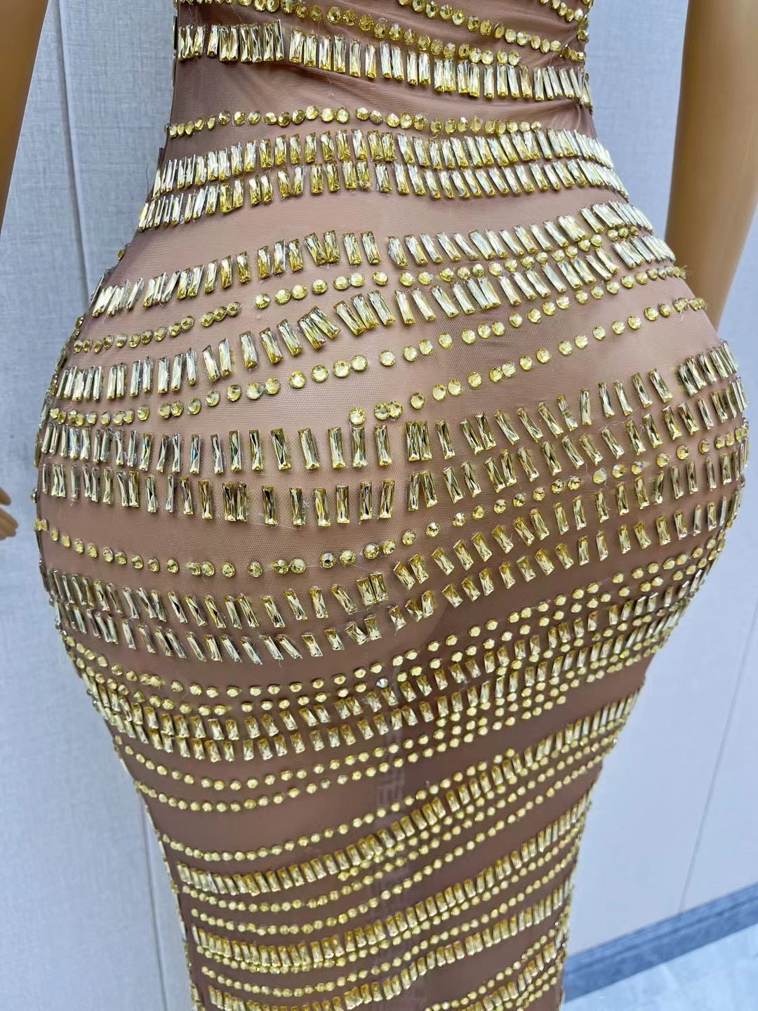 Robe de soirée sexy et luxueuse avec strass brillants