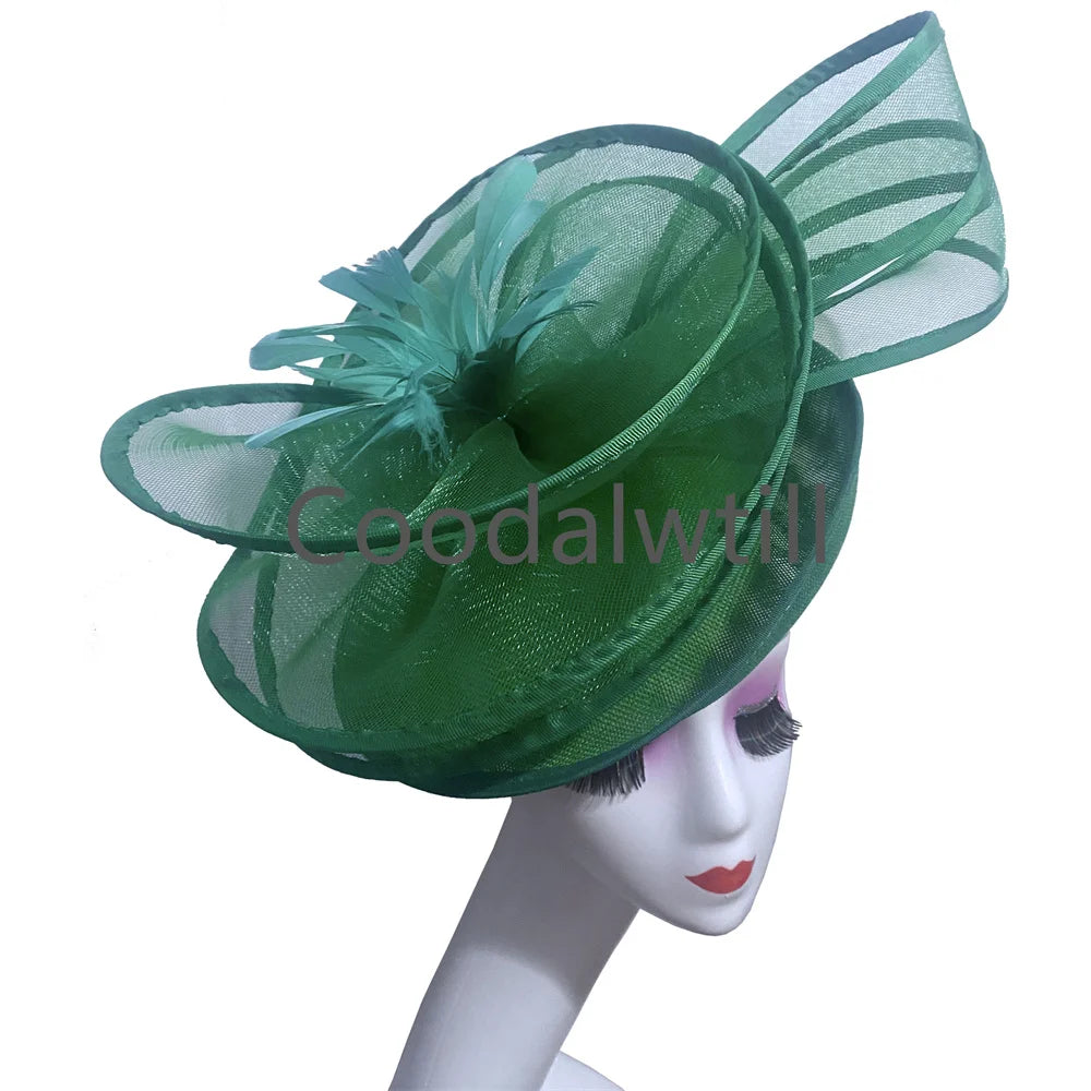 Fascinator Élégant avec Plumes – Chapeau de Mariage, Banquet & Cérémonie