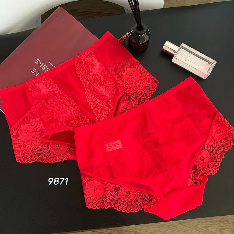 Culottes Femme Rouge – Dentelle Sexy & Seamless, Taille Moyenne