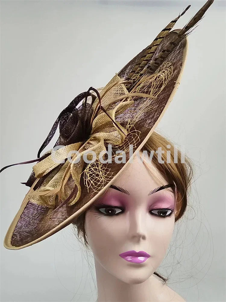 Grand Chapeau Fascinator Derby – Élégance & Raffinement