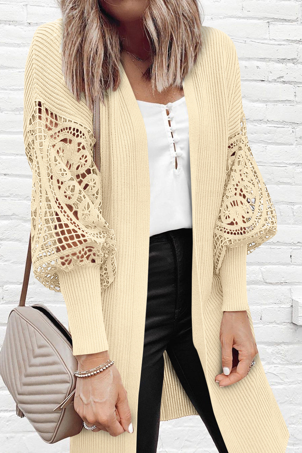 Cardigan Abricot long en tricot côtelé à manches bouffantes en dentelle