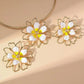 Ensemble boucles d'oreilles et tour de cou bohème jaune en forme de fleur creuse