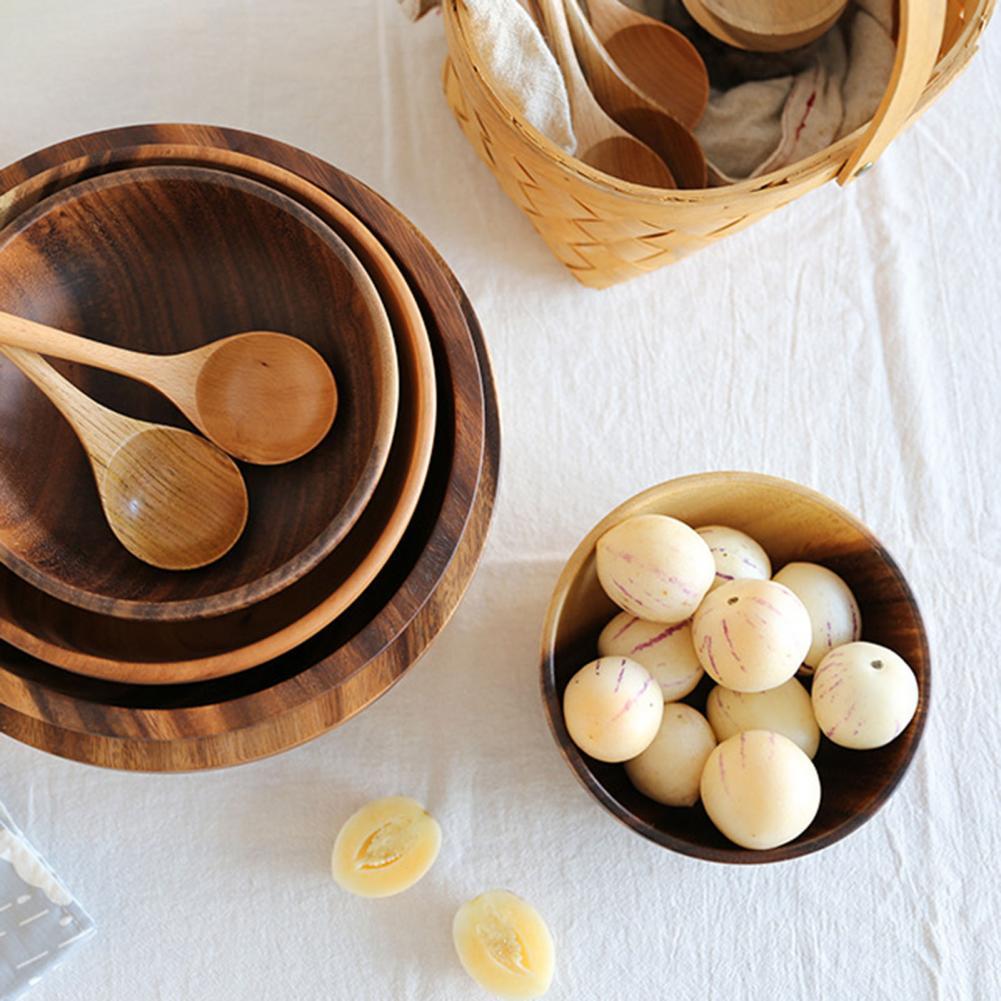 Ensemble d'ustensiles en bois naturel pour la cuisine