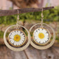 Boucles d'oreilles pendantes Boho Daisy en or