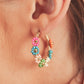 Boucles d'oreilles goutte d'eau en perles de fleurs roses contrastées de forme ronde