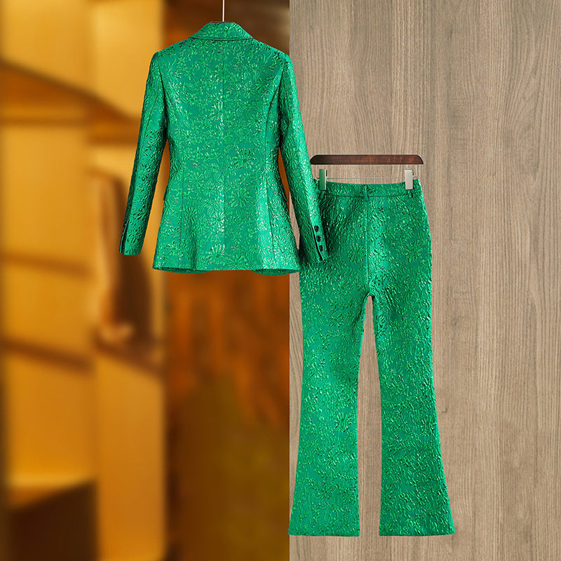 Costume de costume brodé tridimensionnel vert